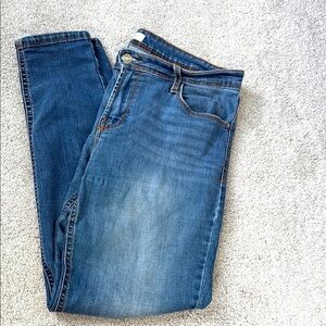 Kensie Women’s High Rise Skinny Jeans Classic Style Size 12/31